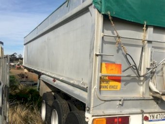 34 x 6 Hockney-Alcan Tri-axle Tipper Trailer