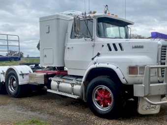 1989 Ford LTS Prime Mover