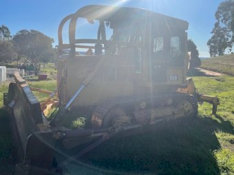 1984 Caterpillar D5B Bulldozer