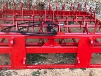 Rebel 15 Small Square Bale Grab