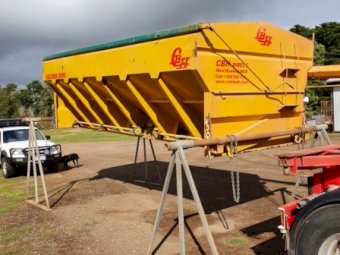 1999 Cole Seeder-2000 Grouper 16ft