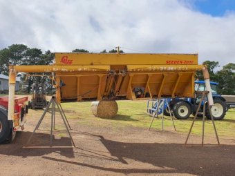 1999 Cole Seeder-2000 Grouper 16ft