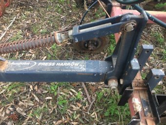 Under Auction - (A155)  RFM Auspoint Press Harrows