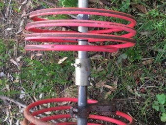 Under Auction - (A155)  RFM Auspoint Press Harrows