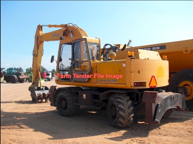 WANTED 5+ Tonne Excavator