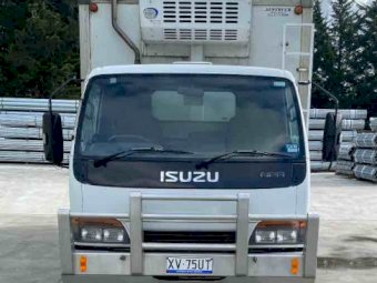 1998 Isuzu NPR Refridgerated Truck