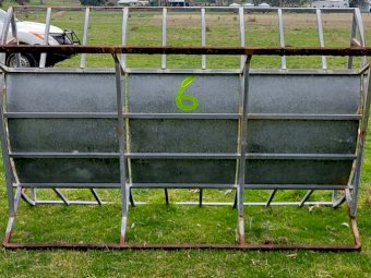 Under Auction - (A156)  Paton Hay Cradle 