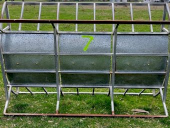 Under Auction - (A156)  Paton Hay Cradle 