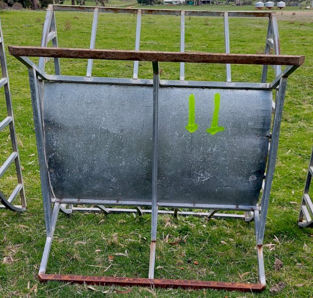 Under Auction - (A156)  Paton Hay Cradle - Small 