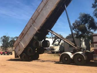 Tipper Trailer 32 x 6