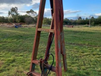 Under Auction - (A156)  3PL Hydraulic Jib 