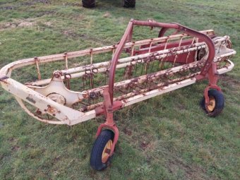 Under Auction - (A156)  New Holland 57 Hay Rake 