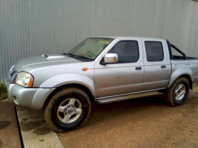 2014 Nissan Navara STR 2.5 4X4 Ute
