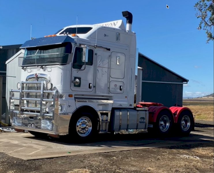 2016 Kenworth K 200 Big Cab Prime Mover