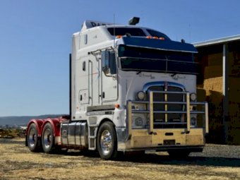 2016 Kenworth K 200 Big Cab Prime Mover