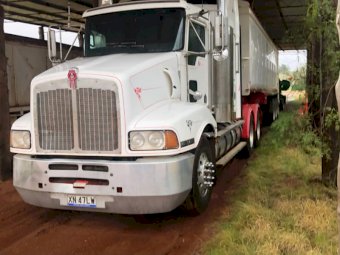 2010 Kenworth 402 Prime Mover with 2015 Moore Steel 34 foot Tri Axle Tipper