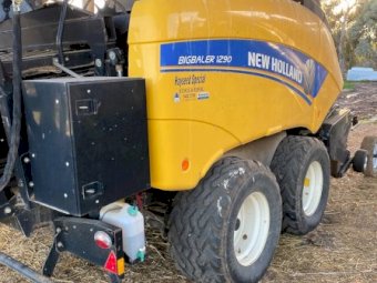 2013 New Holland 1290 Big Square Baler