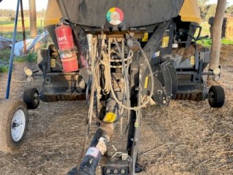 2013 New Holland 1290 Big Square Baler