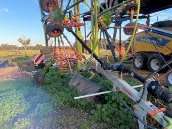 Claas 2700 Twin Rotor Rake