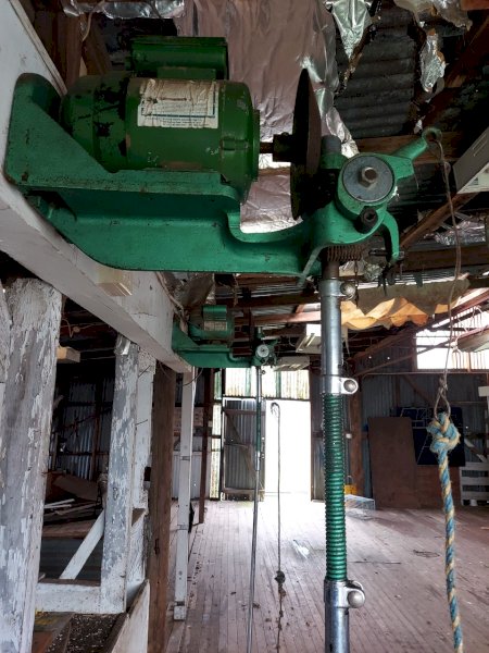 Under Auction - (A156)   Lister  Shearing Plant 