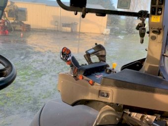 2016 Case IH Puma 180 Tractor / Loader