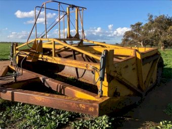 14ft E & I Engineering Grader Bucket