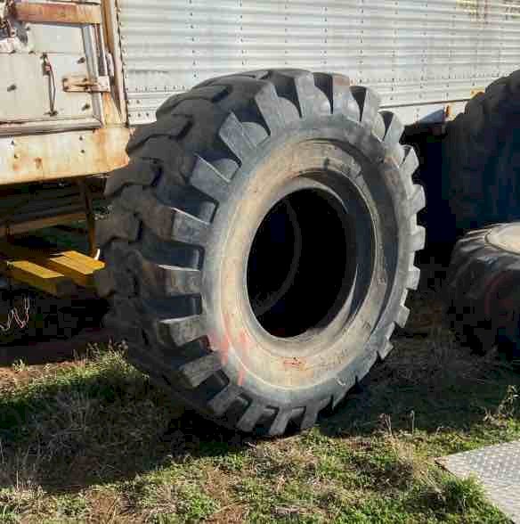 Earthmover Tyres