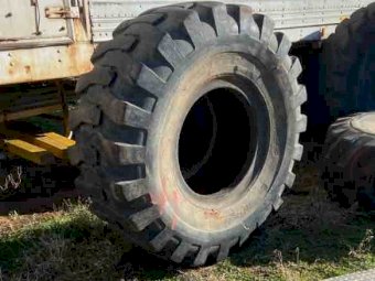 Earthmover Tyres