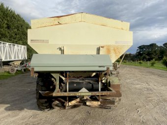 Marshall 880T Spreader