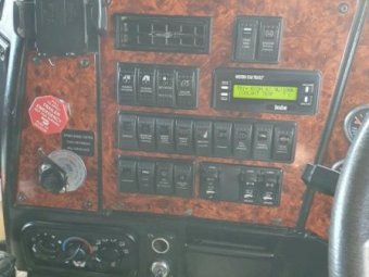 2010 Western Star 4800 Prime Mover with 2018 Freightmaster 32’ x 6’6” Tri Axle Chassis Tipper