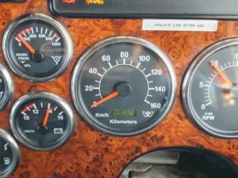 2010 Western Star 4800 Prime Mover with 2018 Freightmaster 32’ x 6’6” Tri Axle Chassis Tipper