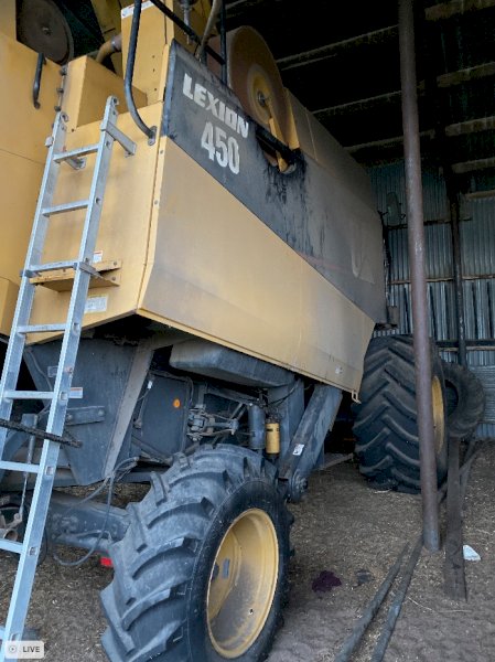 CAT 450 Strawalker Header