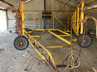 Newbold 27 Leaf Harrows