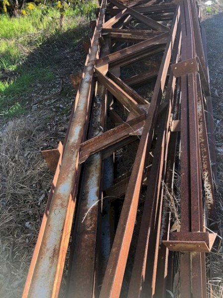 Under Auction - (A157)  6 x All Steel Shed Trusses 