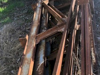 Under Auction - (A157)  6 x All Steel Shed Trusses 