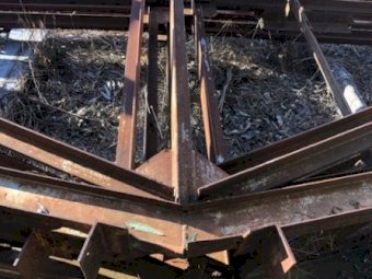 Under Auction - (A157)  6 x All Steel Shed Trusses 