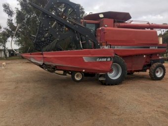2002 Case IH 2388 Header with 36ft MacDon 2052 Front with Leith Comb Trailer