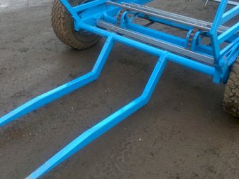 Hay Feed Out Cart