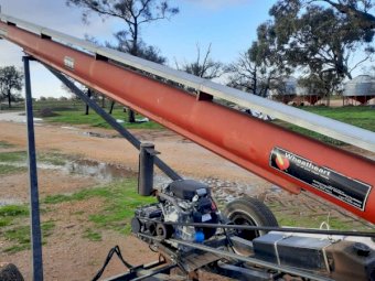 Wheatheart BH36-10 Self Propelled Auger