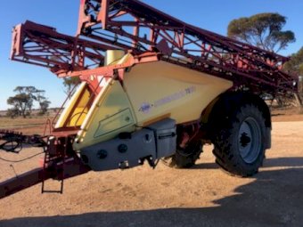 Hardi Commander 7000I Boomspray