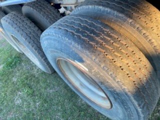 1981 Freighter Tri Axel Grain Tipper