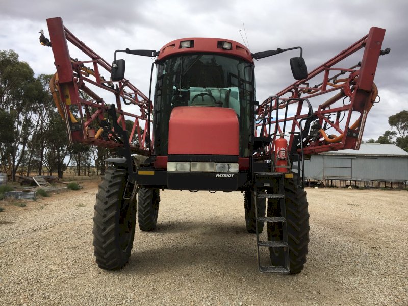 Case IH Patriot 4260 Self Propelled Boomspray
