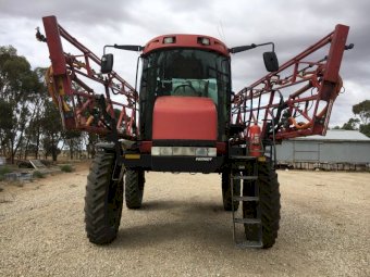 Case IH Patriot 4260 Self Propelled Boomspray