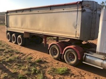 1989 Hamelex Tipper 32 ft