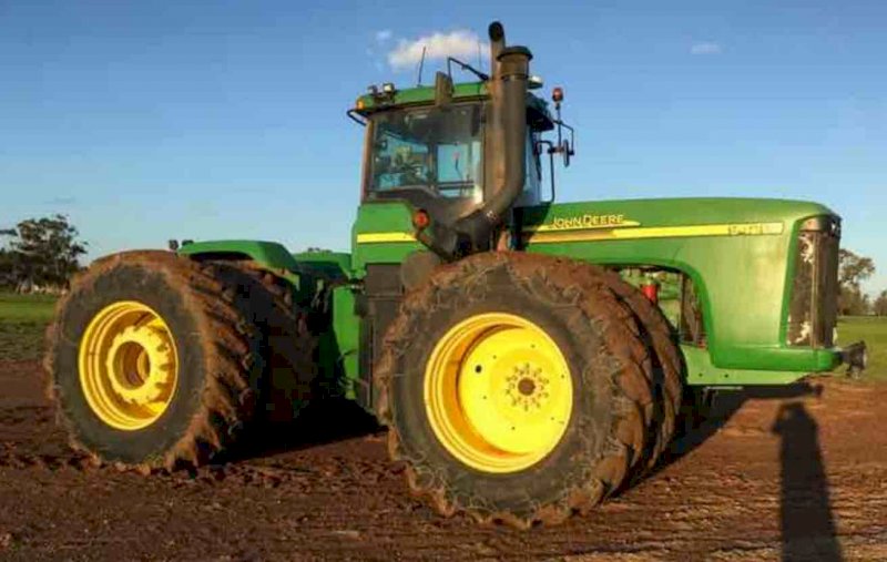 John Deere 9420 Tractor