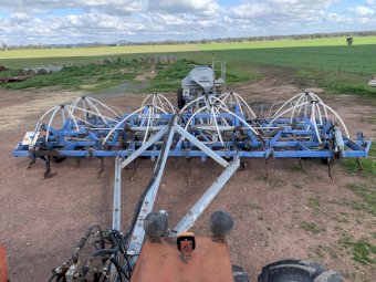 Gason Cultimaster 5100 Bar with Gason 1830 Airseeder