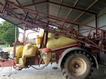 Hardi 4024 Boom Spray