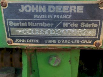 John Deere 550 Round Baler