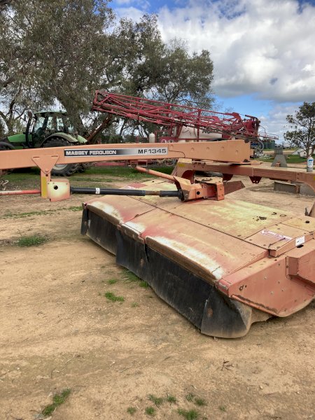 Massey Ferguson 1345 Mower Conditioner