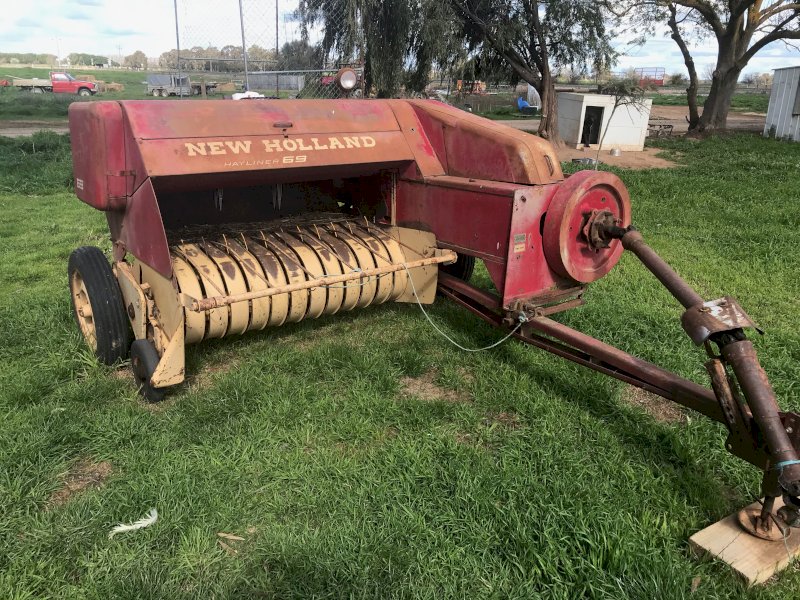 New Holland 69 Small Square Baler